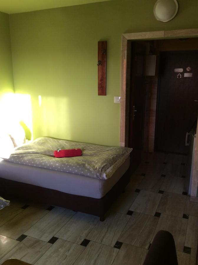 Mika Rooms Raclawicka 144 & Wislicka 3 Studio - Adults Only Varsovia Exterior foto