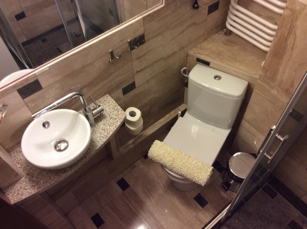 Mika Rooms Raclawicka 144 & Wislicka 3 Studio - Adults Only Varsovia Exterior foto